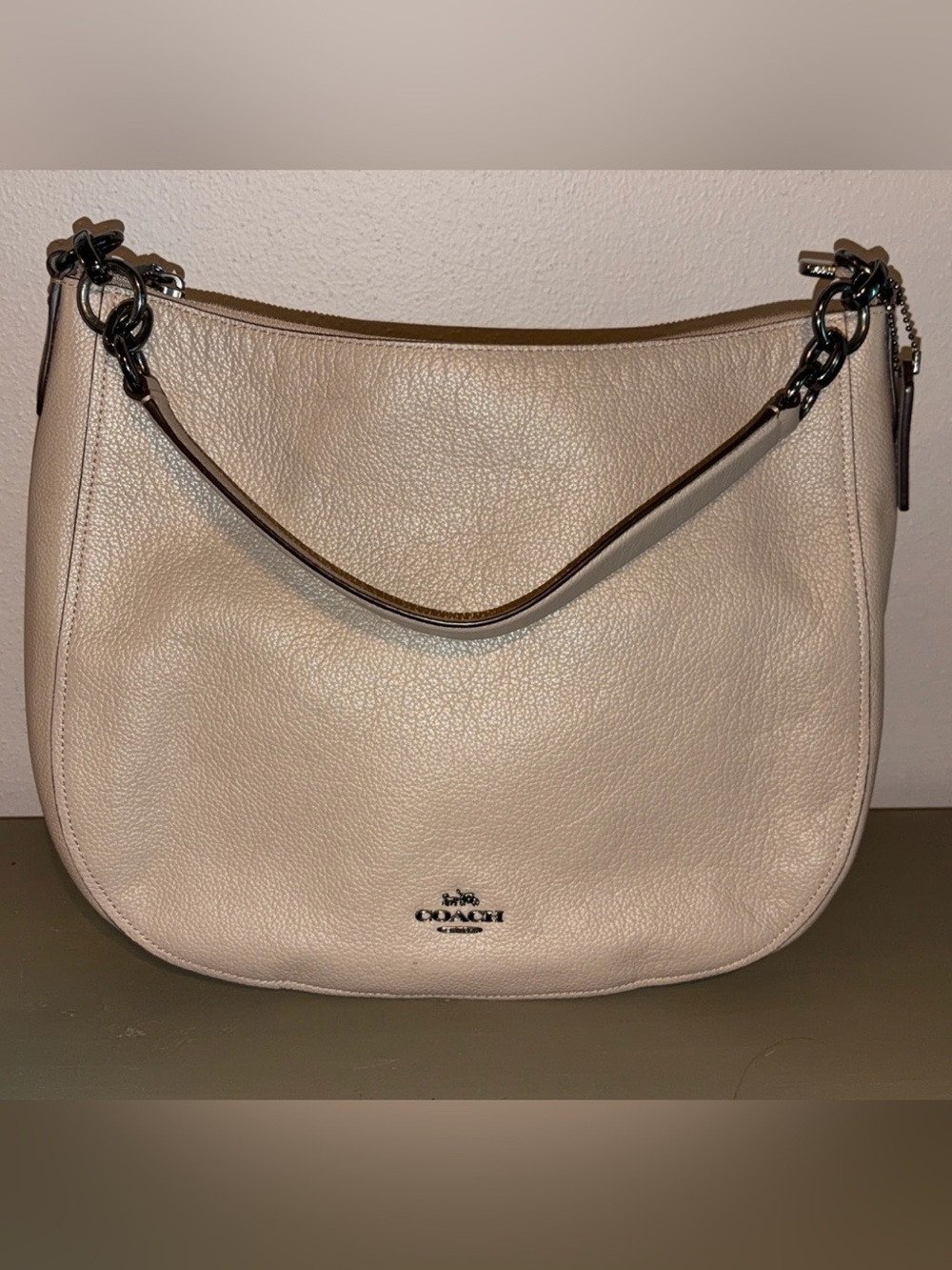 Coach Chelsea 32 Hobo 58036 Beechwood Leather Shoulder Crossbody